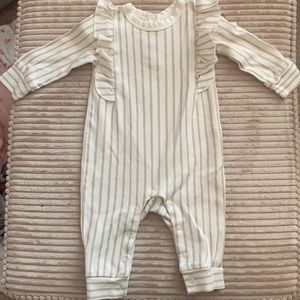 Baby girl Pehr one piece